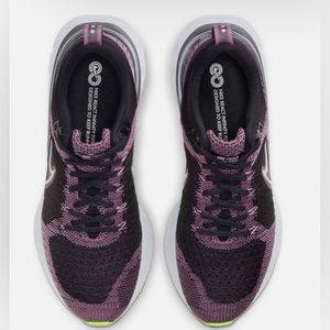 EUC Nike React Infinity Run Flyknit 2